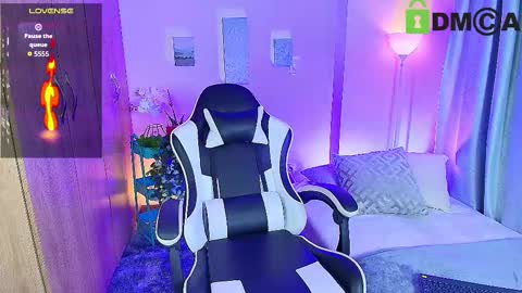 alex carter online show from December 19, 2025, 10:33 am