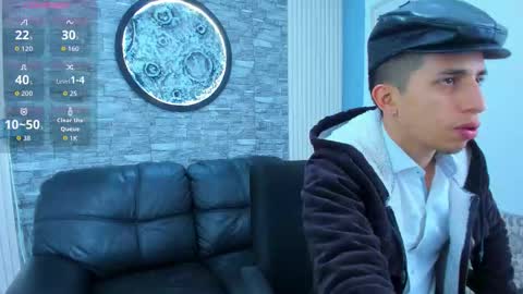 Snapshot of _alexander_gold chatting on October 18, 2025, 12:17 pm Alexander online show from October 18, 2025, 12:17 pm