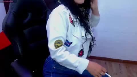 Alexandra online show from November 9, 2025, 9:57 pm