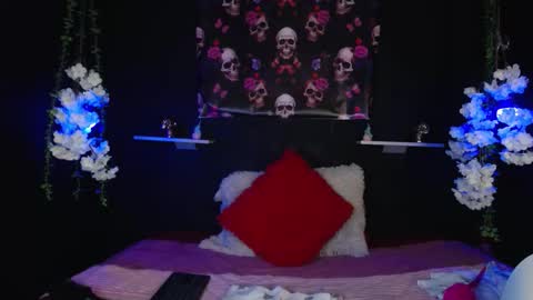 Snapshot of _alhanna chatting on October 19, 2025, 7:03 pm Alhanna online show from October 19, 2025, 7:03 pm