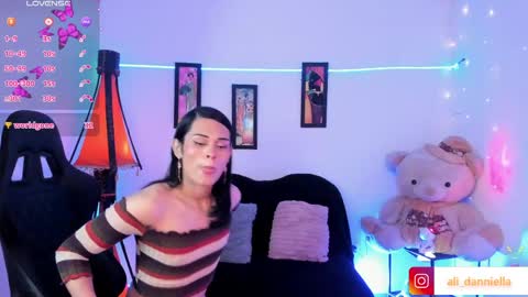 danniella    Indepeding Model  online show from March 31, 2026, 7:03 pm