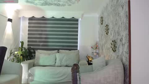 _alice_horny_ online show from October 11, 2025, 2:15 pm