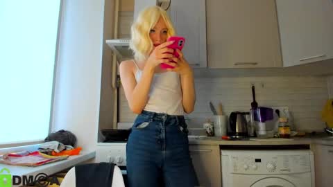 Snapshot of _alice_kitty chatting on December 14, 2024, 8:45 am Gaylord online show from December 14, 2024, 8:45 am