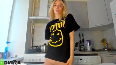 Snapshot of _alice_kitty chatting on December 26, 2024, 9:44 am Gaylord online show from December 26, 2024, 9:44 am