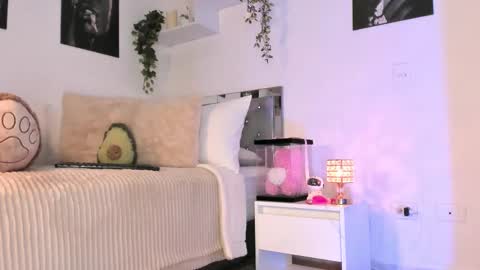 Karo online show from September 23, 2025, 10:02 pm