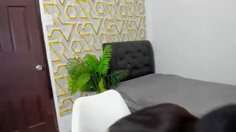 Snapshot of _althea69_ chatting on October 3, 2025, 11:40 am Thea online show from October 3, 2025, 11:40 am