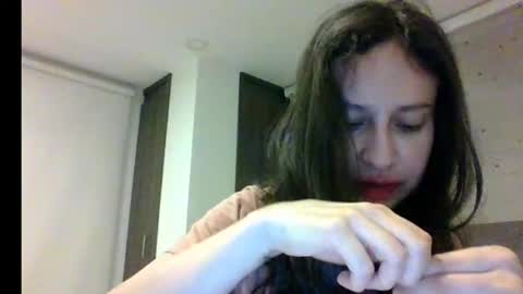 Snapshot of _alyson chatting on October 22, 2025, 4:02 am _alyson online show from October 22, 2025, 4:02 am