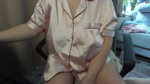 lisa online show from February 17, 2025, 8:41 am