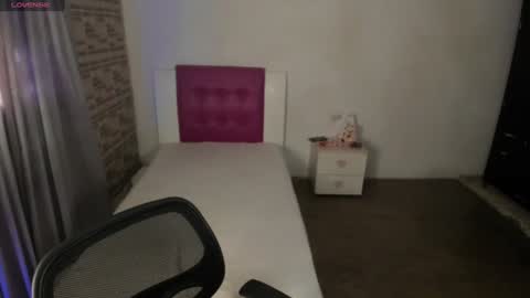 AMELIA  online show from July 9, 2026, 8:46 pm