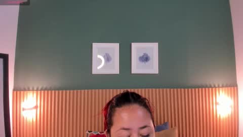 Snapshot of _anavictoria_ chatting on October 7, 2025, 12:24 pm Ana Victoria online show from October 7, 2025, 12:24 pm