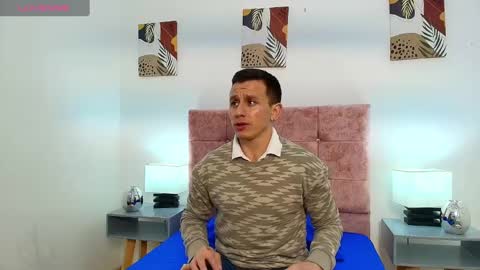 Snapshot of _andrewfalcon2 chatting on January 29, 2025, 12:35 pm _andrewfalcon2 online show from January 29, 2025, 12:35 pm