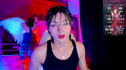 Angell Dustt  online show from June 18, 2026, 10:25 pm
