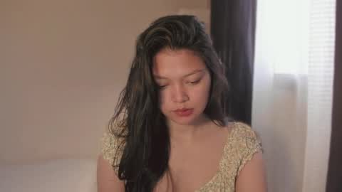 annie . online show from April 24, 2026, 4:04 am