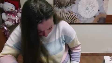 Snapshot of _annabelle_lee chatting on December 9, 2024, 10:43 am Anna online show from December 9, 2024, 10:43 am
