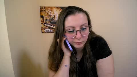 Snapshot of _annabelle_lee chatting on February 20, 2025, 10:48 am Anna online show from February 20, 2025, 10:48 am