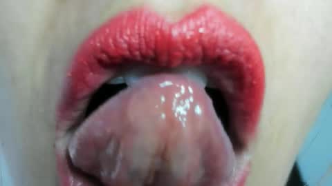 Snapshot of _antomouth_paradise chatting on February 24, 2026, 9:57 pm antonia online show from February 24, 2026, 9:57 pm