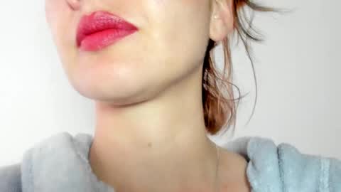 Snapshot of _antomouth_paradise chatting on March 4, 2026, 7:53 pm antonia online show from March 4, 2026, 7:53 pm