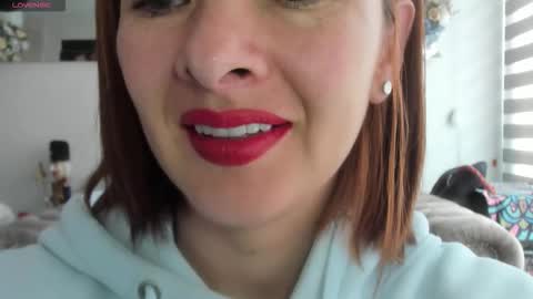 Snapshot of _antomouth_paradise chatting on March 19, 2026, 4:22 pm antonia online show from March 19, 2026, 4:22 pm