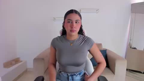    online show from September 22, 2025, 1:35 pm