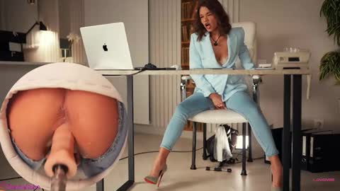 Snapshot of _artporno_ chatting on April 9, 2026, 12:54 am _artporno_ online show from April 9, 2026, 12:54 am