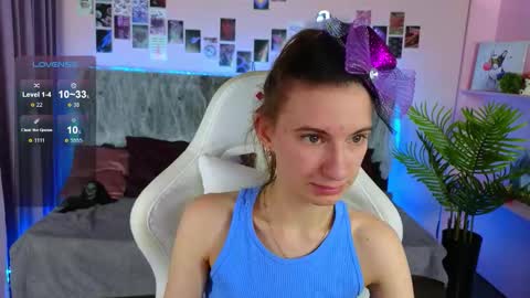 Snapshot of _ash_leyy_ chatting on October 24, 2025, 5:04 am _ash_leyy_ online show from October 24, 2025, 5:04 am