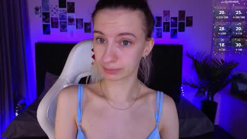 _ash_leyy_ online show from February 2, 2026, 1:26 am