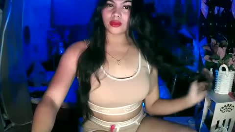 _asianslutyymikha_ online show from April 13, 2026, 5:40 pm