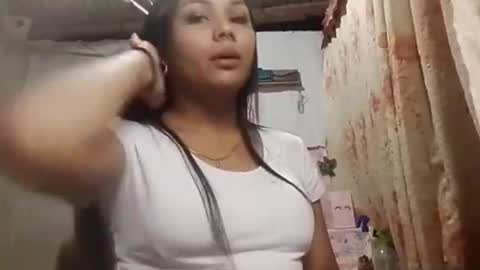 _asianslutyymikha_ online show from May 9, 2026, 2:22 pm