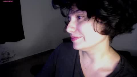 Snapshot of _atenea_golden chatting on December 13, 2024, 11:17 pm atenea online show from December 13, 2024, 11:17 pm