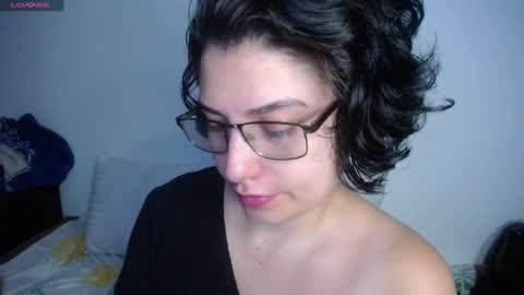 Snapshot of _atenea_golden chatting on December 21, 2024, 12:49 pm atenea online show from December 21, 2024, 12:49 pm