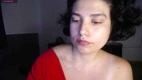 Snapshot of _atenea_golden chatting on December 30, 2024, 8:25 pm atenea online show from December 30, 2024, 8:25 pm