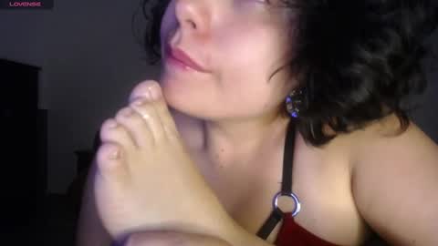 Snapshot of _atenea_golden chatting on January 26, 2025, 1:09 am atenea online show from January 26, 2025, 1:09 am