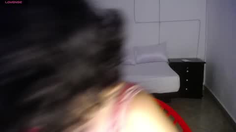Snapshot of _atenea_golden chatting on January 28, 2025, 1:38 pm atenea online show from January 28, 2025, 1:38 pm