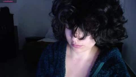 Snapshot of _atenea_golden chatting on January 30, 2025, 10:51 pm atenea online show from January 30, 2025, 10:51 pm