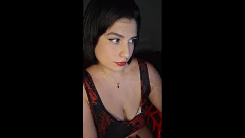 Snapshot of _atenea_golden chatting on February 22, 2025, 10:42 pm atenea online show from February 22, 2025, 10:42 pm