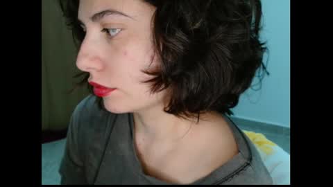 Snapshot of _atenea_golden chatting on September 27, 2025, 7:35 am atenea online show from September 27, 2025, 7:35 am