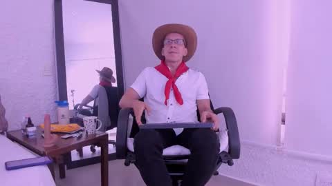 _axelking_ online show from February 11, 2026, 11:37 am