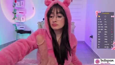 Andrea online show from February 19, 2025, 5:38 pm