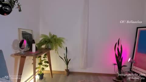 Snapshot of _bellaela chatting on October 18, 2025, 10:32 pm Ella  online show from October 18, 2025, 10:32 pm