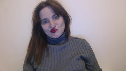 _biscotti_ online show from February 17, 2025, 7:53 pm