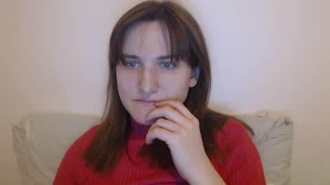 _biscotti_ online show from February 18, 2025, 7:52 pm