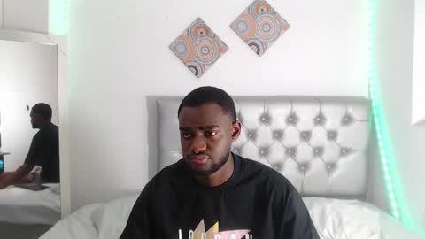 Andrew online show from January 5, 2026, 6:22 pm