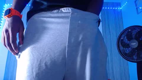 Andrew online show from February 6, 2026, 3:33 am