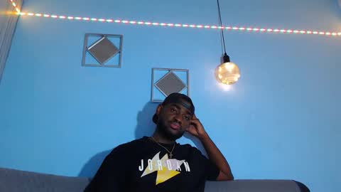 Snapshot of _black_stallion chatting on February 24, 2026, 2:20 am Andrew online show from February 24, 2026, 2:20 am