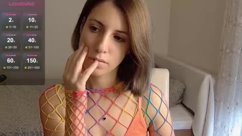 Snapshot of _blackpearl chatting on October 13, 2025, 8:36 am Laura online show from October 13, 2025, 8:36 am