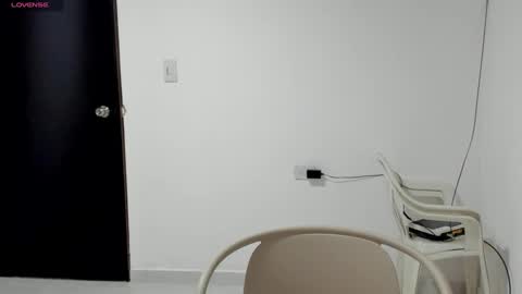 Snapshot of _blairwest_ chatting on September 26, 2025, 8:13 pm _blairwest_ online show from September 26, 2025, 8:13 pm