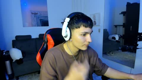 B L A K E online show from December 16, 2024, 5:38 am