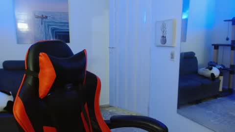 B L A K E online show from March 7, 2025, 7:08 am