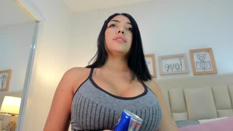 Snapshot of _brenda_becker chatting on February 3, 2025, 7:42 pm Brenda  online show from February 3, 2025, 7:42 pm