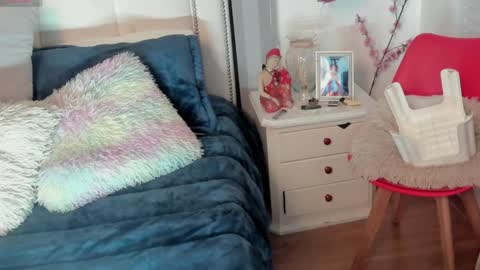 Brenda online show from January 18, 2025, 12:15 pm